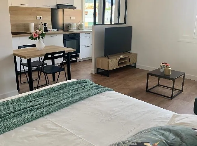 Jolie studio spacieux